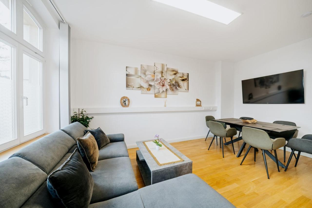 Blissplace 3 Zi Premium Apartment Nahe Getec Arena Mit Kingsize Betten Und Balkon Μαγδεβούργο Εξωτερικό φωτογραφία