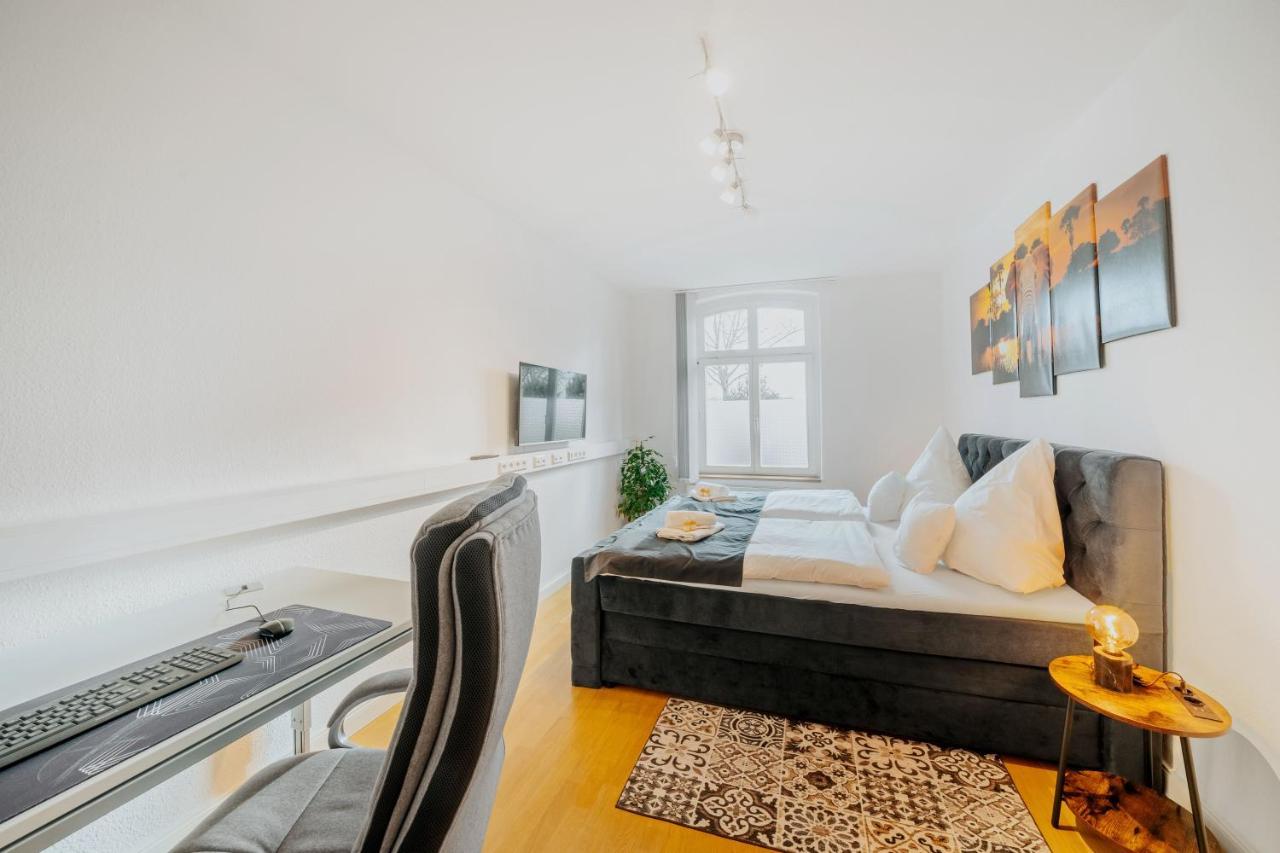 Blissplace 3 Zi Premium Apartment Nahe Getec Arena Mit Kingsize Betten Und Balkon Μαγδεβούργο Εξωτερικό φωτογραφία